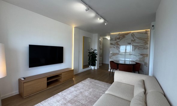 Resale - Penthouse -
Torrevieja - Punta Prima