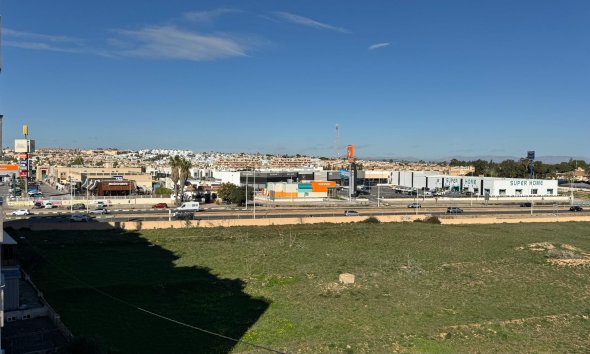 Resale - Penthouse -
Torrevieja - Punta Prima
