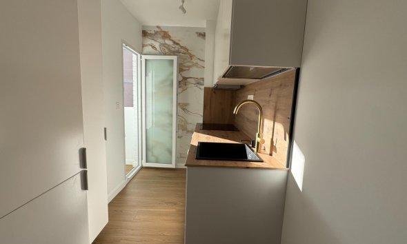 Resale - Penthouse -
Torrevieja - Punta Prima