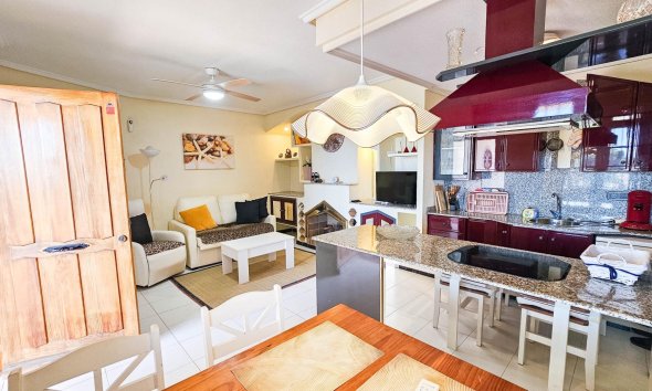 Resale - Bungalow -
Orihuela Costa - Los Altos