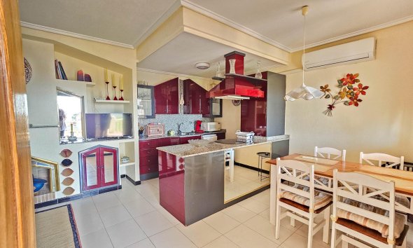 Resale - Bungalow -
Orihuela Costa - Los Altos
