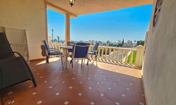 Resale - Bungalow -
Orihuela Costa - Los Altos