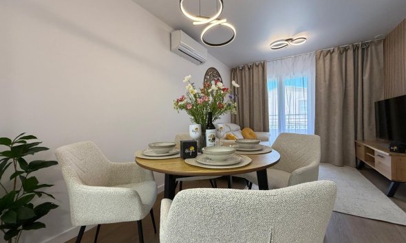Resale - Apartment -
Torrevieja - Nueva Torrevieja