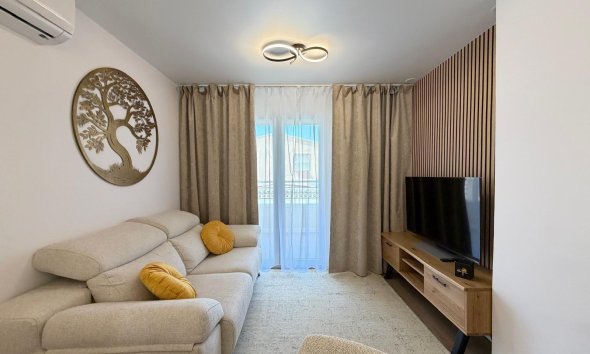 Resale - Apartment -
Torrevieja - Nueva Torrevieja