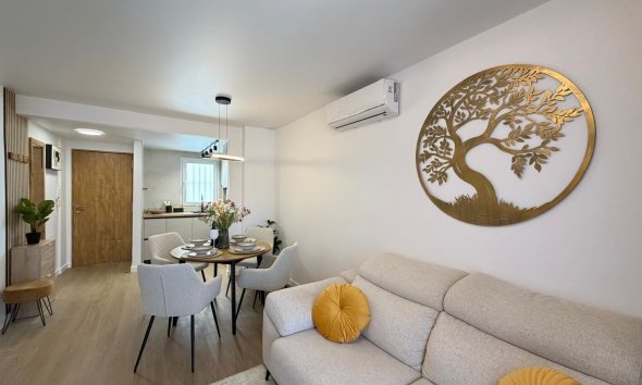Resale - Apartment -
Torrevieja - Nueva Torrevieja