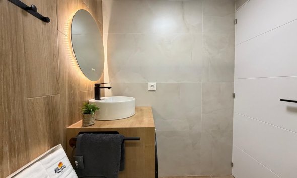 Resale - Apartment -
Torrevieja - Nueva Torrevieja