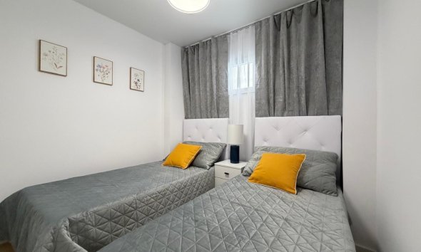 Resale - Apartment -
Torrevieja - Nueva Torrevieja