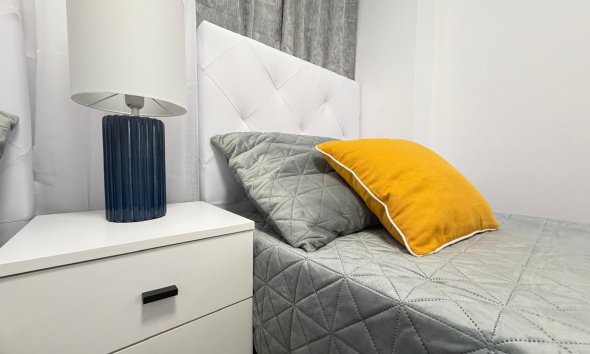 Resale - Apartment -
Torrevieja - Nueva Torrevieja