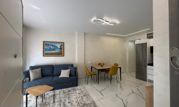 Resale - Apartment -
Torrevieja - Estacion De Autobuses