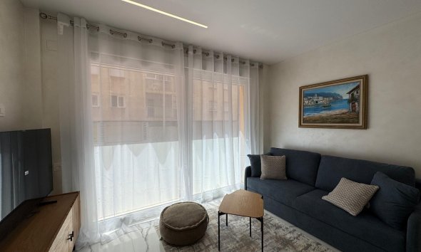 Resale - Apartment -
Torrevieja - Estacion De Autobuses