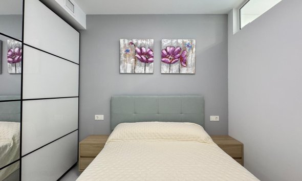 Resale - Apartment -
Torrevieja - Estacion De Autobuses