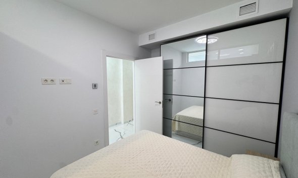 Resale - Apartment -
Torrevieja - Estacion De Autobuses