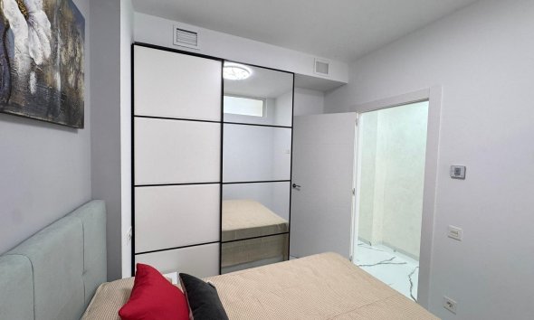 Resale - Apartment -
Torrevieja - Estacion De Autobuses
