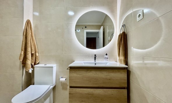 Resale - Apartment -
Villamartin - Costa Blanca