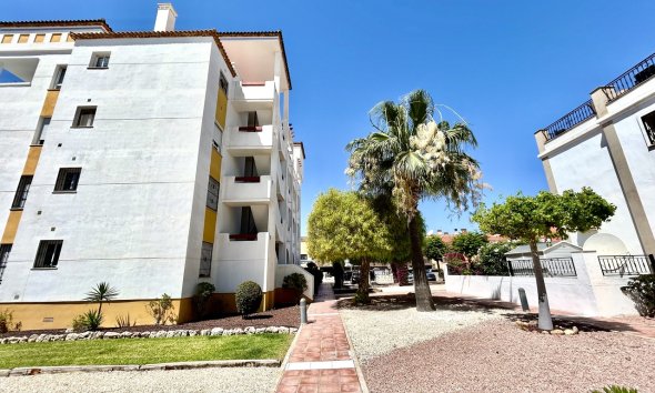 Resale - Apartment -
Villamartin - Costa Blanca
