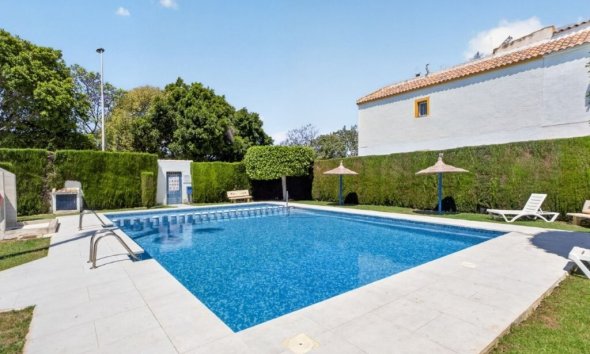Resale - Apartment Penthouse -
Torrevieja - Jardin del Mar