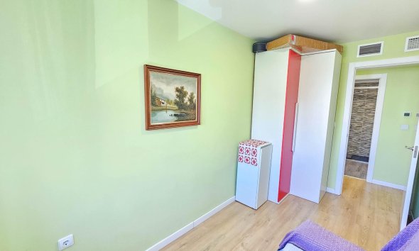 Resale - Apartment -
Torrevieja - Playa del Cura