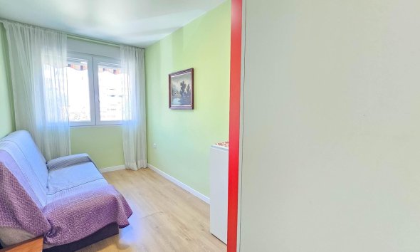 Resale - Apartment -
Torrevieja - Playa del Cura