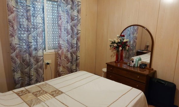 Resale - Bungalow -
Torrevieja - Los Balcones - Los Altos del Edén