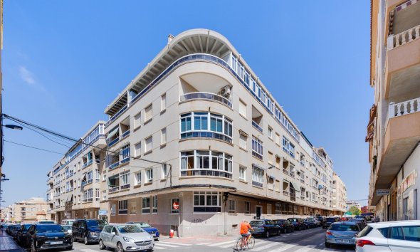 Resale - Apartment -
Torrevieja - Antonio Machado
