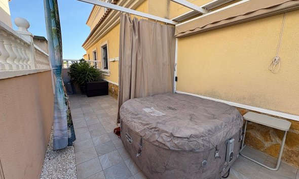 Revente - Apartment -
Orihuela Costa - Costa Blanca