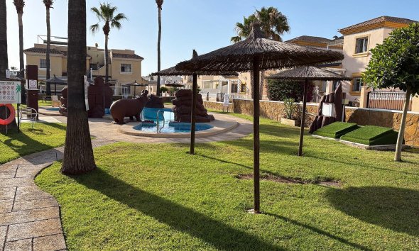 Revente - Apartment -
Orihuela Costa - Costa Blanca