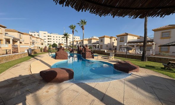 Revente - Apartment -
Orihuela Costa - Costa Blanca