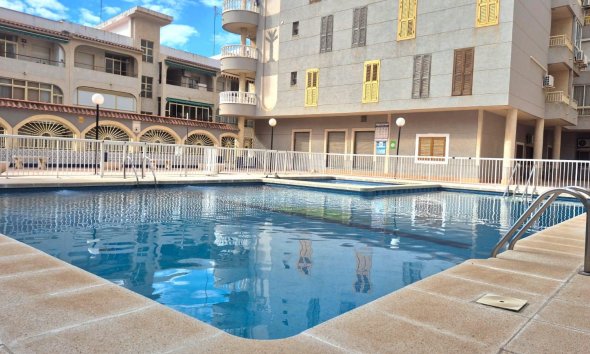 Resale - Apartment -
Torrevieja - Acequion