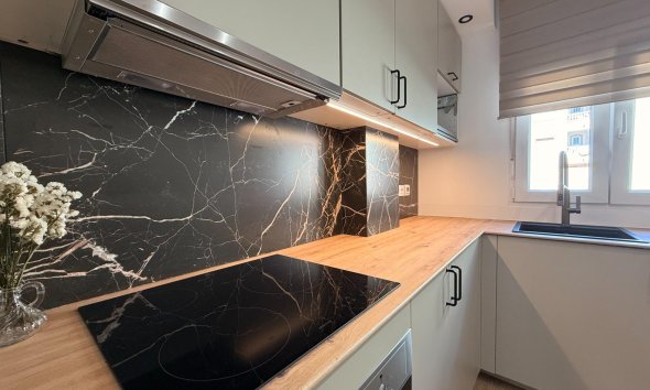 Resale - Apartment -
Torrevieja - Curva Del Palangre