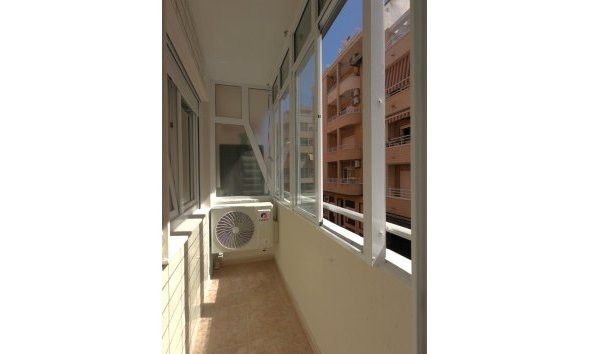 Resale - Apartment -
Torrevieja - Curva Del Palangre