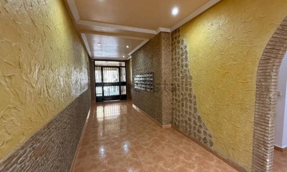 Resale - Penthouse -
Torrevieja - El Molino