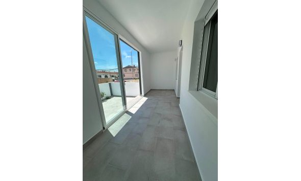 Revente - Bungalow -
Torrevieja - La Siesta - El Salado - Torreta
