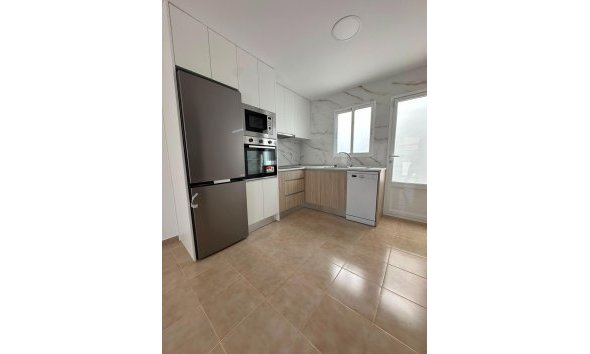 Revente - Bungalow -
Torrevieja - La Siesta - El Salado - Torreta
