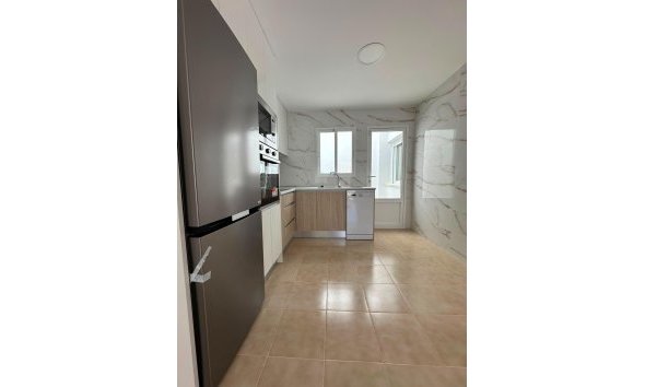 Revente - Bungalow -
Torrevieja - La Siesta - El Salado - Torreta