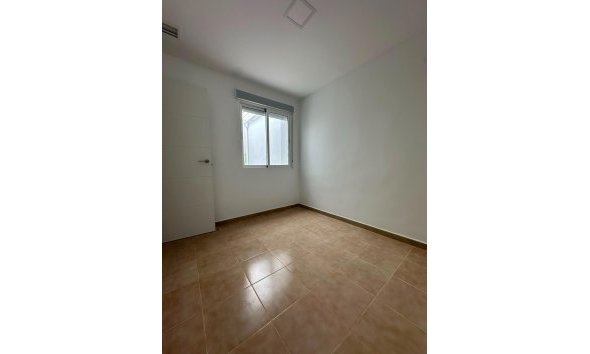 Revente - Bungalow -
Torrevieja - La Siesta - El Salado - Torreta