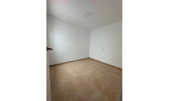 Revente - Bungalow -
Torrevieja - La Siesta - El Salado - Torreta