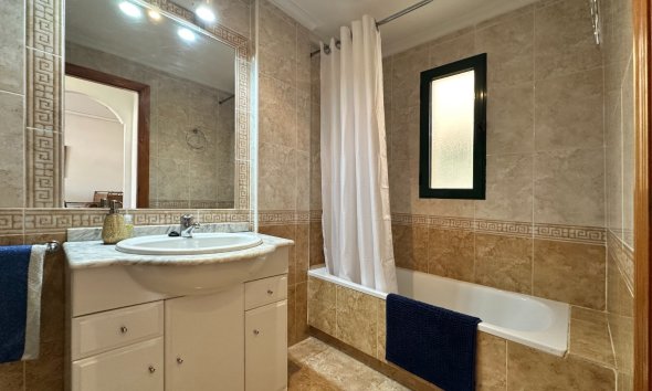 Revente - Apartment -
Orihuela Costa - Costa Blanca