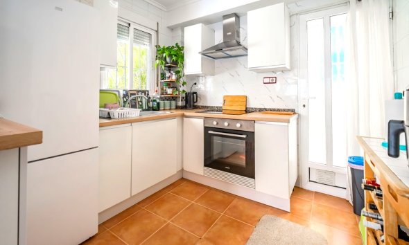 Revente - Semi Detached -
Los Altos - Res Valle de los pinos
