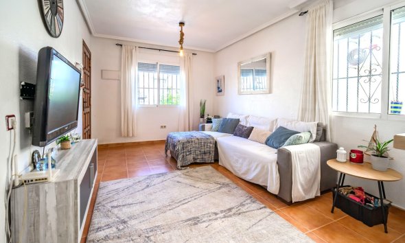 Revente - Semi Detached -
Los Altos - Res Valle de los pinos