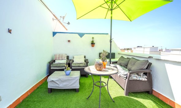 Revente - Semi Detached -
Los Altos - Res Valle de los pinos