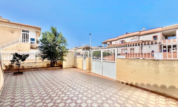 Revente - Bungalow -
Torrevieja - Centro