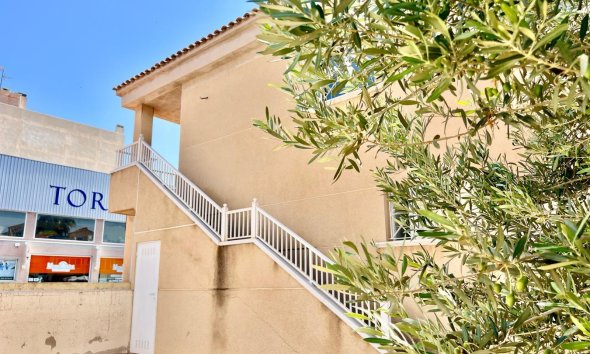 Revente - Bungalow -
Torrevieja - Centro
