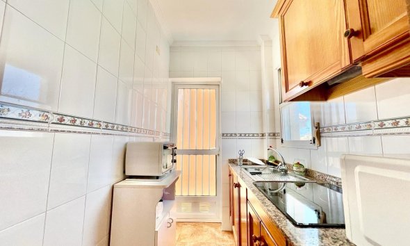 Revente - Bungalow -
Torrevieja - Centro