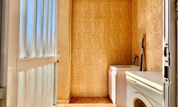 Revente - Bungalow -
Torrevieja - Centro