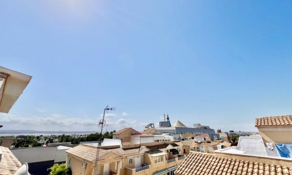 Revente - Bungalow -
Torrevieja - Centro