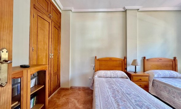Revente - Bungalow -
Torrevieja - Centro