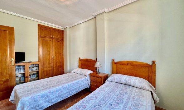 Revente - Bungalow -
Torrevieja - Centro