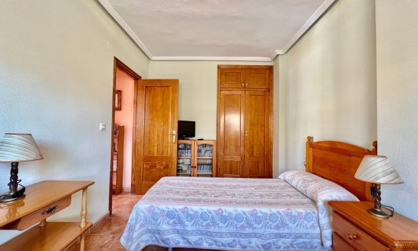 Revente - Bungalow -
Torrevieja - Centro