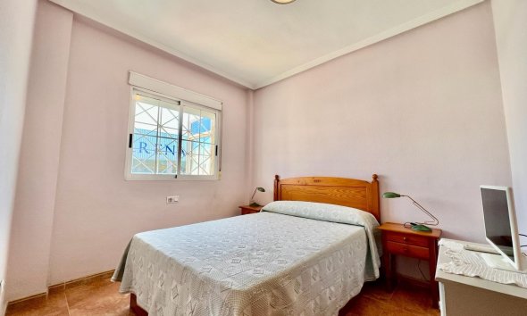 Revente - Bungalow -
Torrevieja - Centro