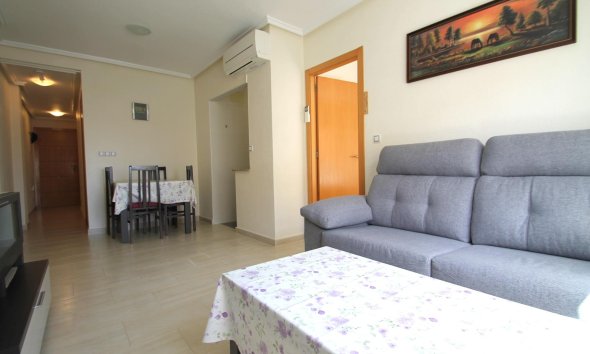 Revente - Apartment -
Torrevieja - El Molino